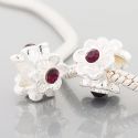 Andante-Stones Edler Silber  Bead Blumen mit 3 lila Glaskristallen